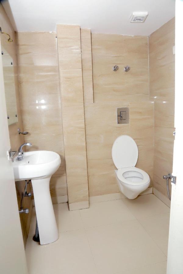 Hotel Heritage Home Walking 1 Minuit From R K Ashram Metro Station نيودلهي المظهر الخارجي الصورة