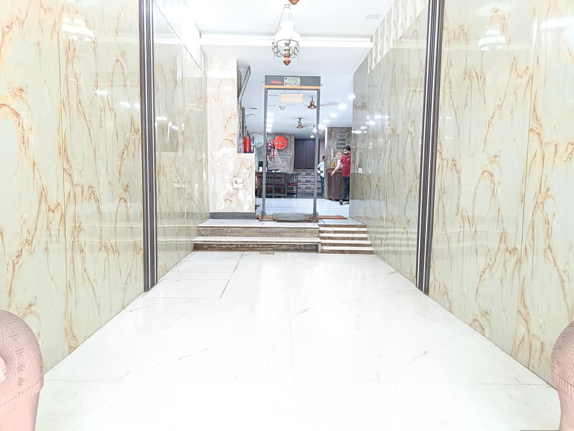 Hotel Heritage Home Walking 1 Minuit From R K Ashram Metro Station نيودلهي المظهر الخارجي الصورة