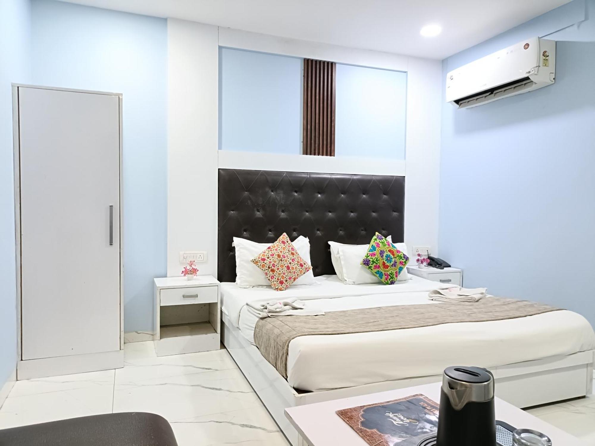 Hotel Heritage Home Walking 1 Minuit From R K Ashram Metro Station نيودلهي المظهر الخارجي الصورة