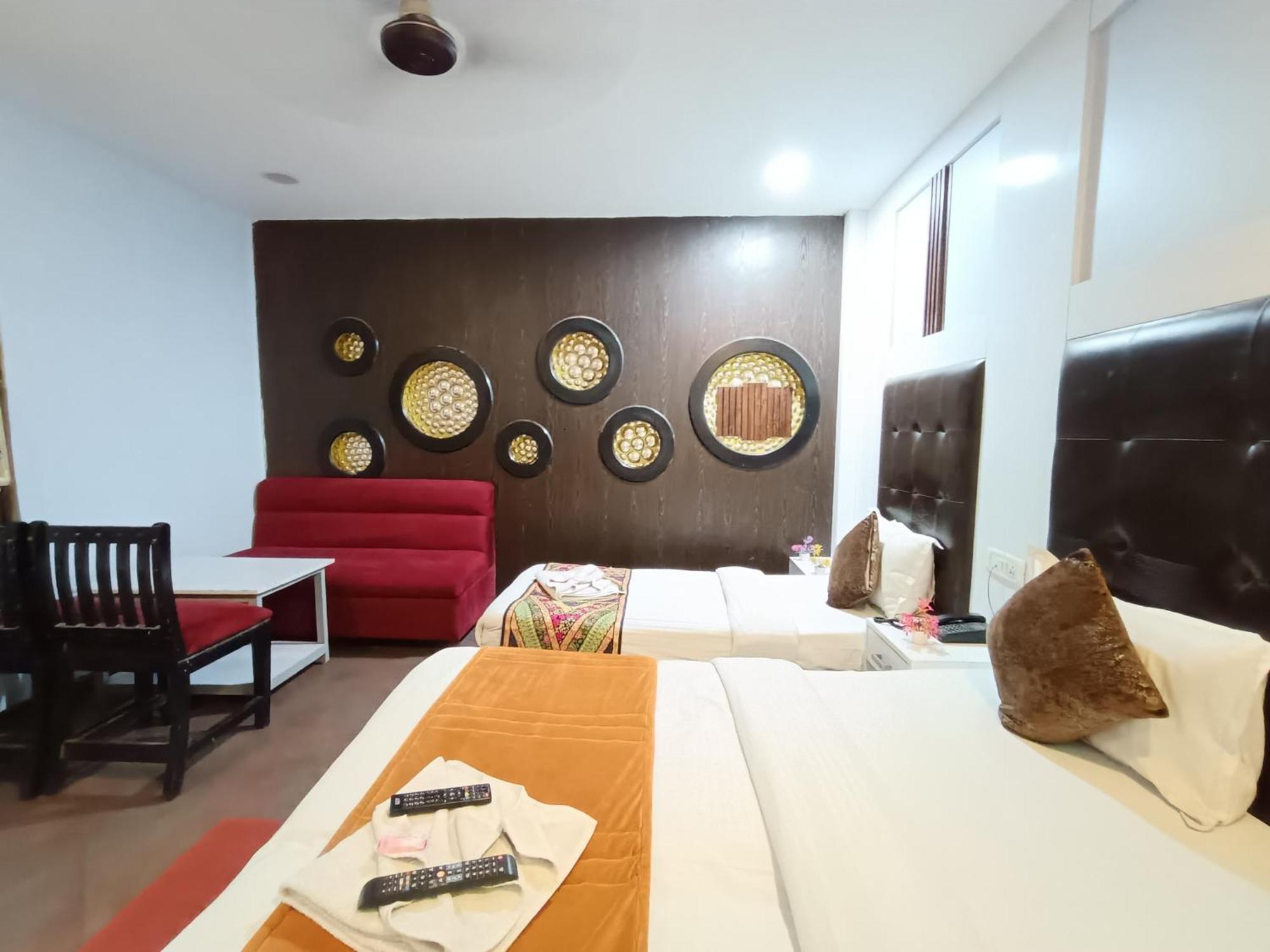 Hotel Heritage Home Walking 1 Minuit From R K Ashram Metro Station نيودلهي المظهر الخارجي الصورة